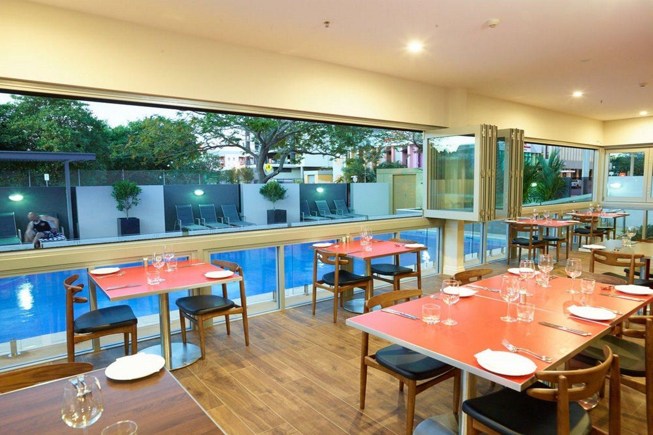 Hotel Courtyard By Marriott Darwin Exterior foto